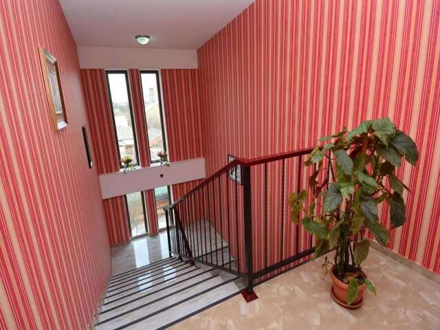 Отель New Hotel Тбилиси-23